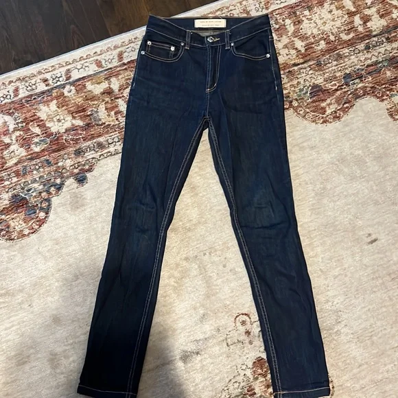 Marc By Marc Jacobs Ella Skinny Crop Rinse Wash Size 25 - Picture 2 of 6